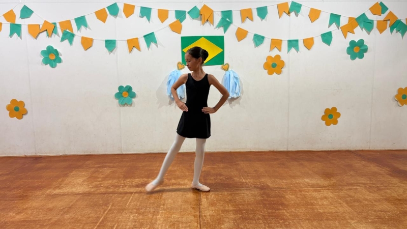 Duas alunas da Escola Municipal de Artes de Sinop foram pré-selecionadas para a Escola do Teatro Bolshoi no Brasil, referência internacional na formação de bailarinos.