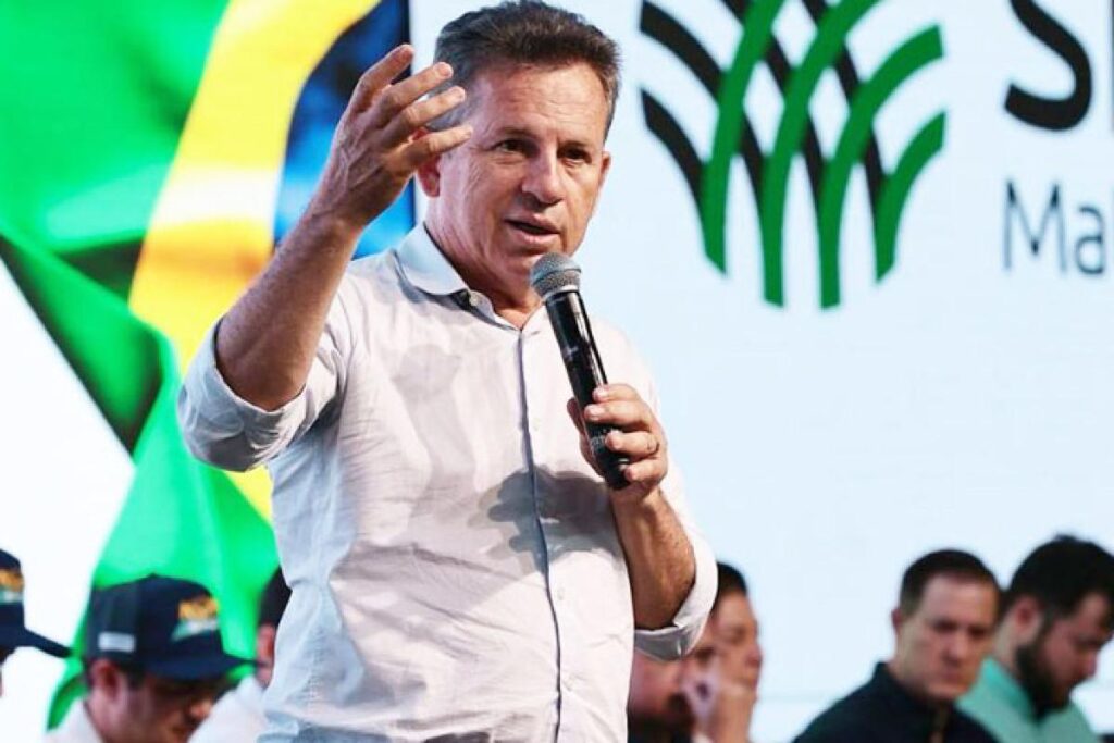 Mauro Mendes durante evento que marcou o início de sua pré-campanha ao Senado Federal, em Cuiabá.